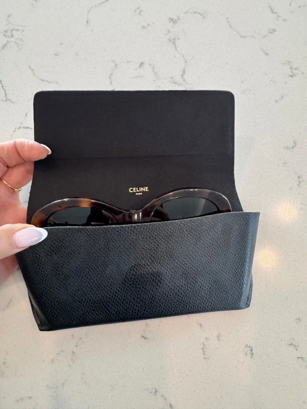 Celine Triomphe  01 SUNGLASSES IN ACETATE Oval Sunglasses with Gold Accent - Picture 8 of 10